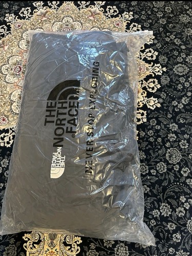 North face nuptse 700 black - 700,